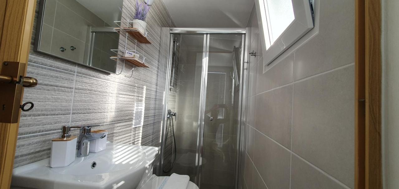 Apartmani Pavlovic Krk Town Exterior photo