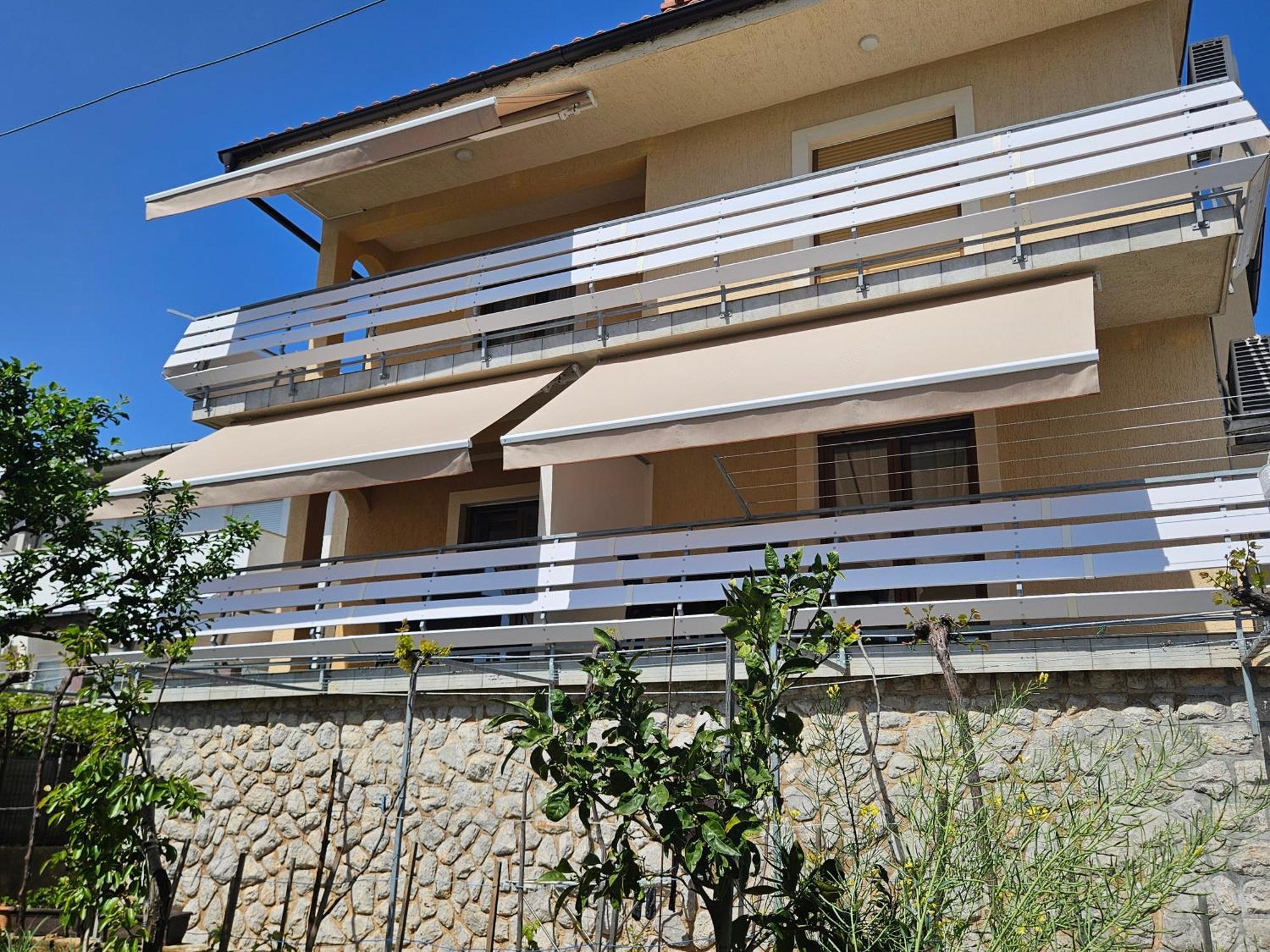 Apartmani Pavlovic Krk Town Exterior photo